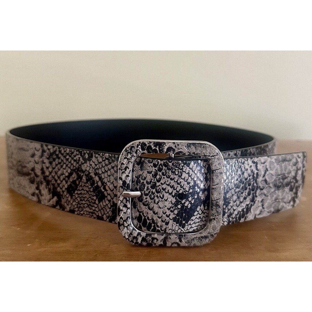 Nine West Faux Snakeskin Wide Belt Leather Upper  M/L Grey Square Buckle 2”